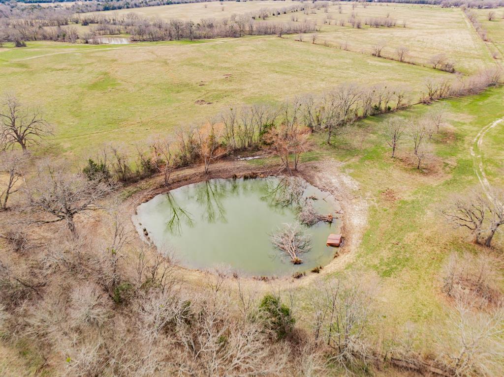 352 Rs County Road 1605 Point, TX 75472 - Photo 19 of 37