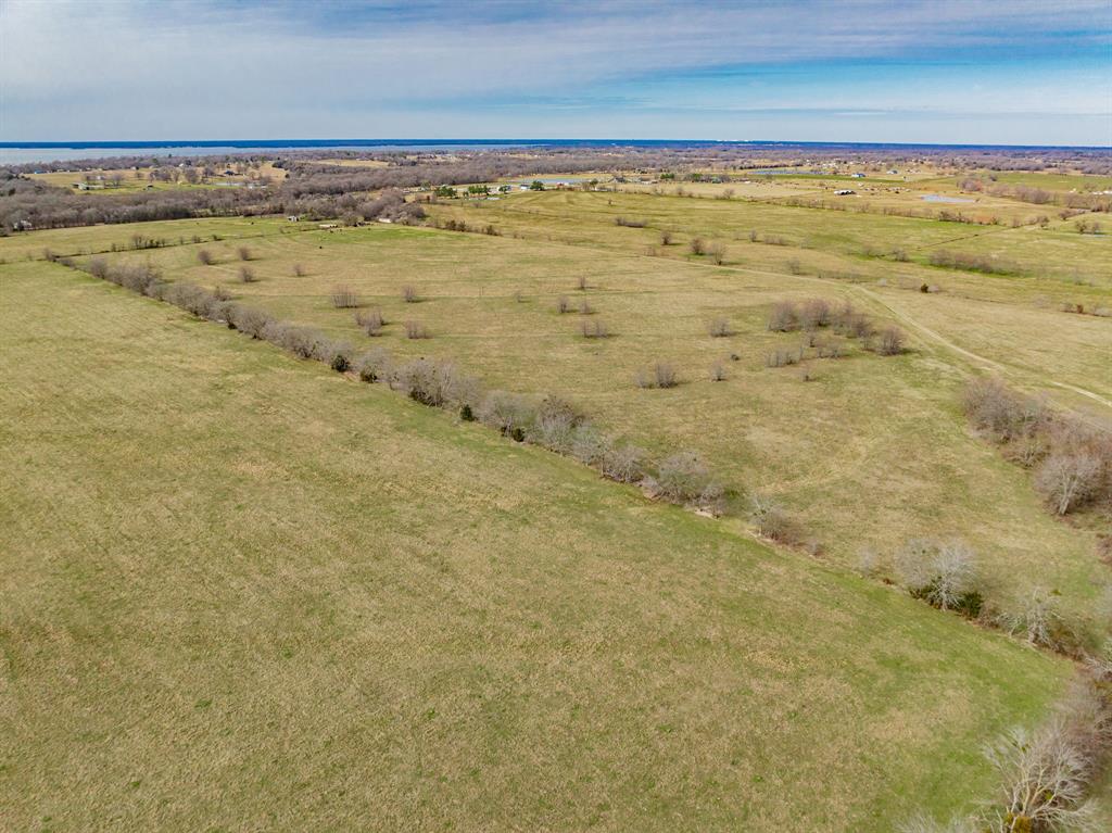 352 Rs County Road 1605 Point, TX 75472 - Photo 22 of 37