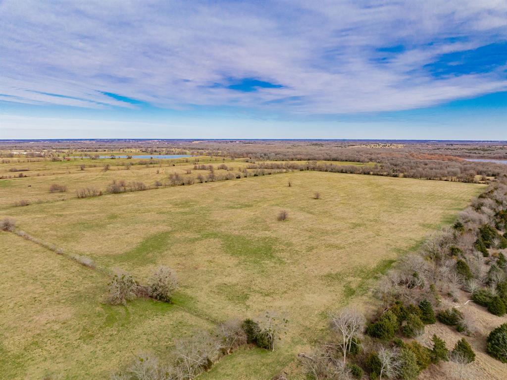 352 Rs County Road 1605 Point, TX 75472 - Photo 27 of 37