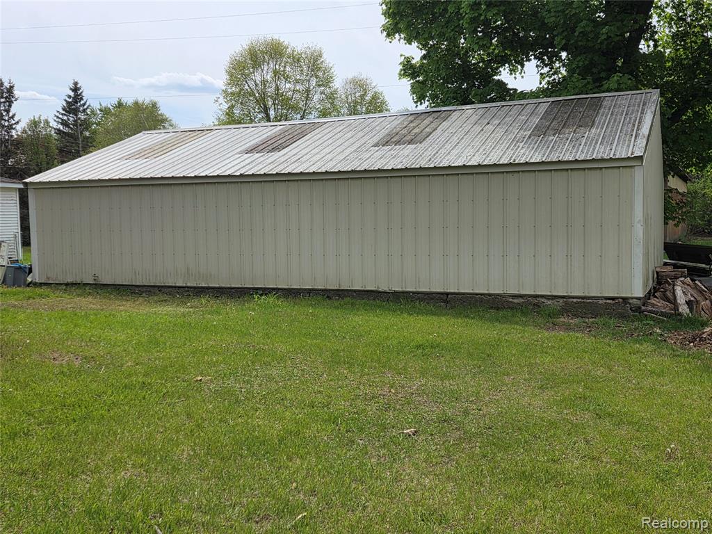 403 East Road Holly, MI 48442 - Photo 15 of 22