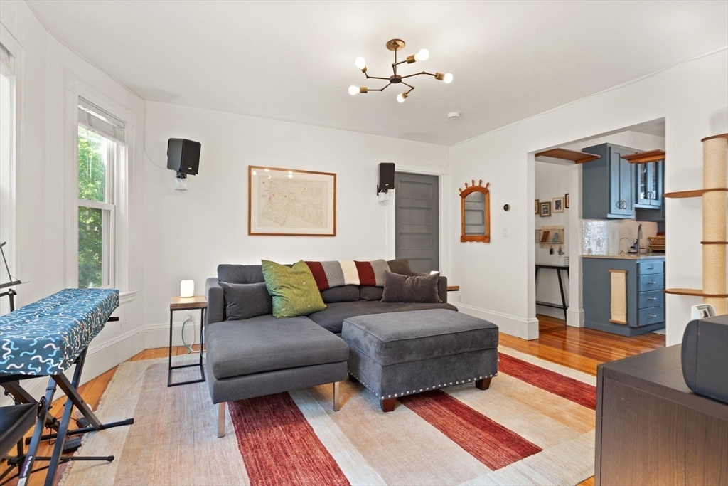 29 Windsor Road, Unit 29 Somerville, MA 02144 - Photo 7 of 23