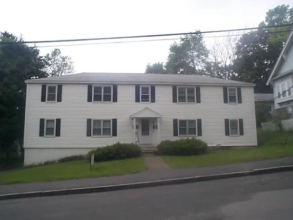 $1,595 | 19 Greendale Avenue, Unit 2L, Worcester, MA 01606