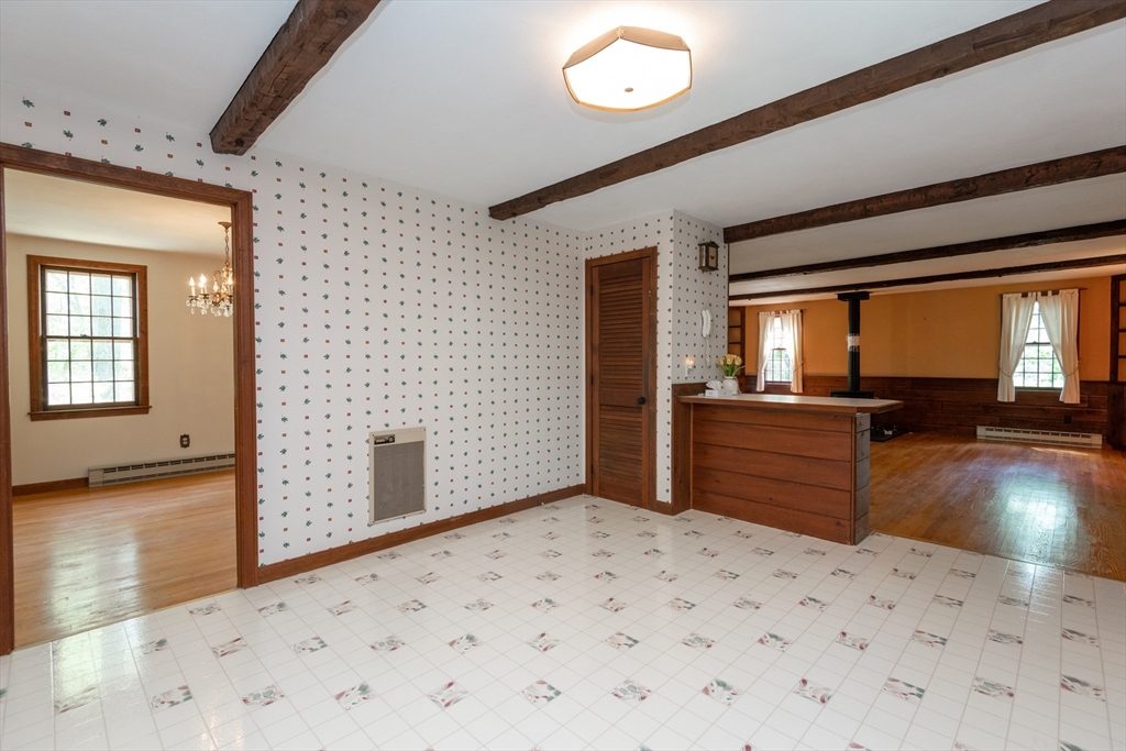 431 Linebrook Road Ipswich, MA 01938 - Photo 10 of 39