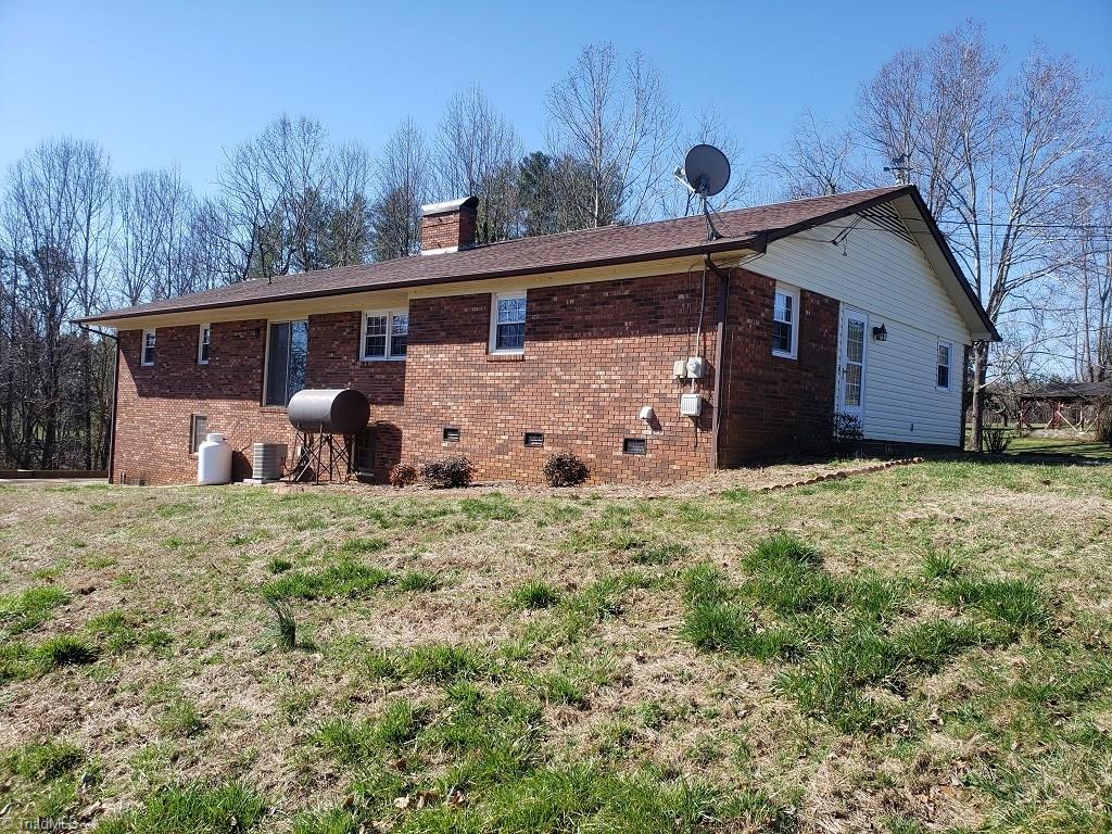 4778 Mountain View Road Hays, NC 28635 - Photo 5 of 30 Gallery Image 5