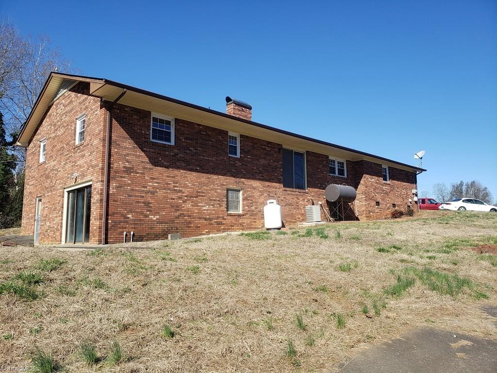 4778 Mountain View Road Hays, NC 28635 - Photo 6 of 30 Gallery Image 6