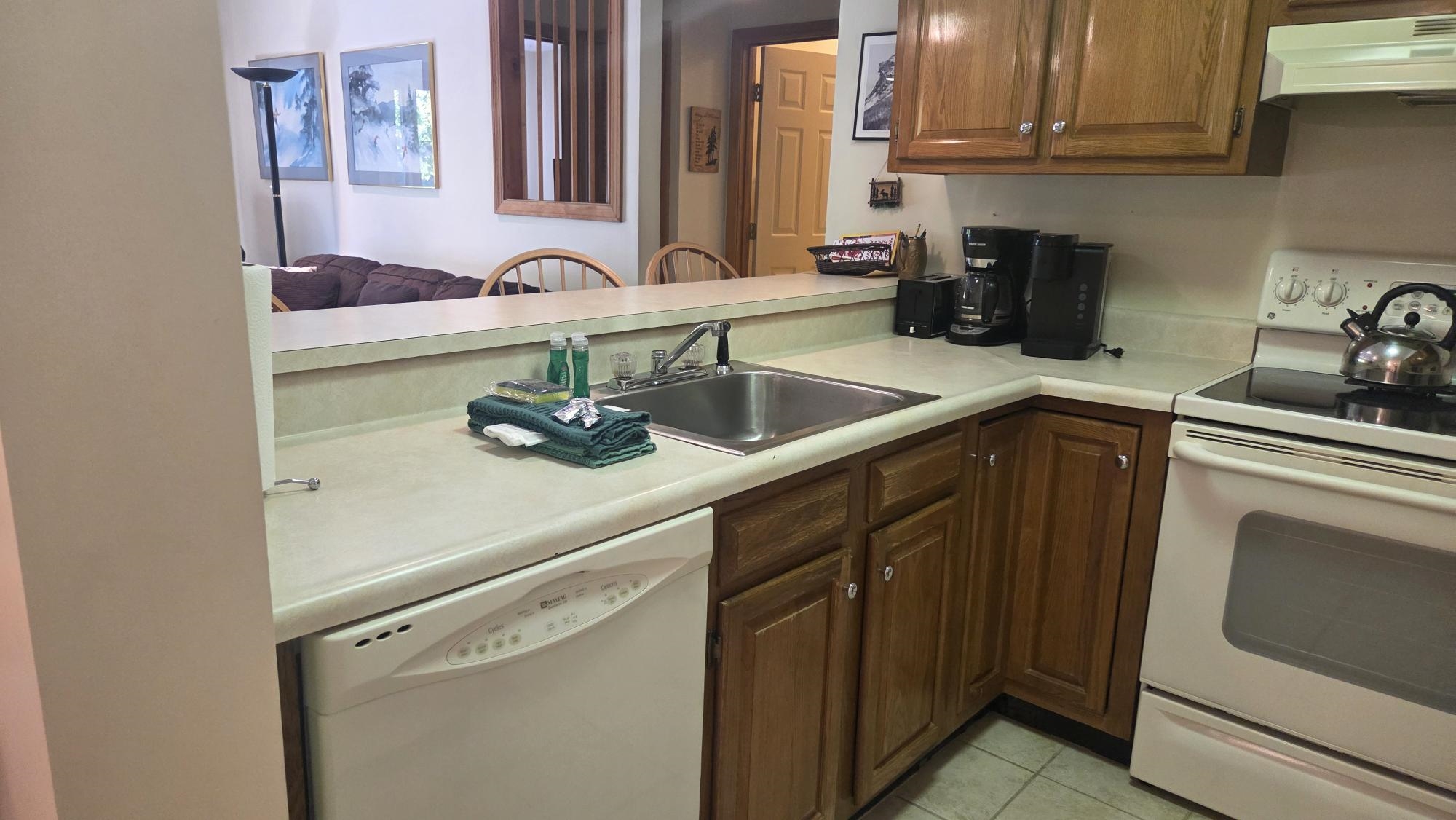 16 Penstock Road, Unit 3 Lincoln, NH 03251 - Photo 9 of 23 Gallery Image 9