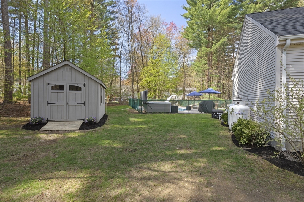 5 Spring Street Douglas, MA 01516 - Photo 16 of 42