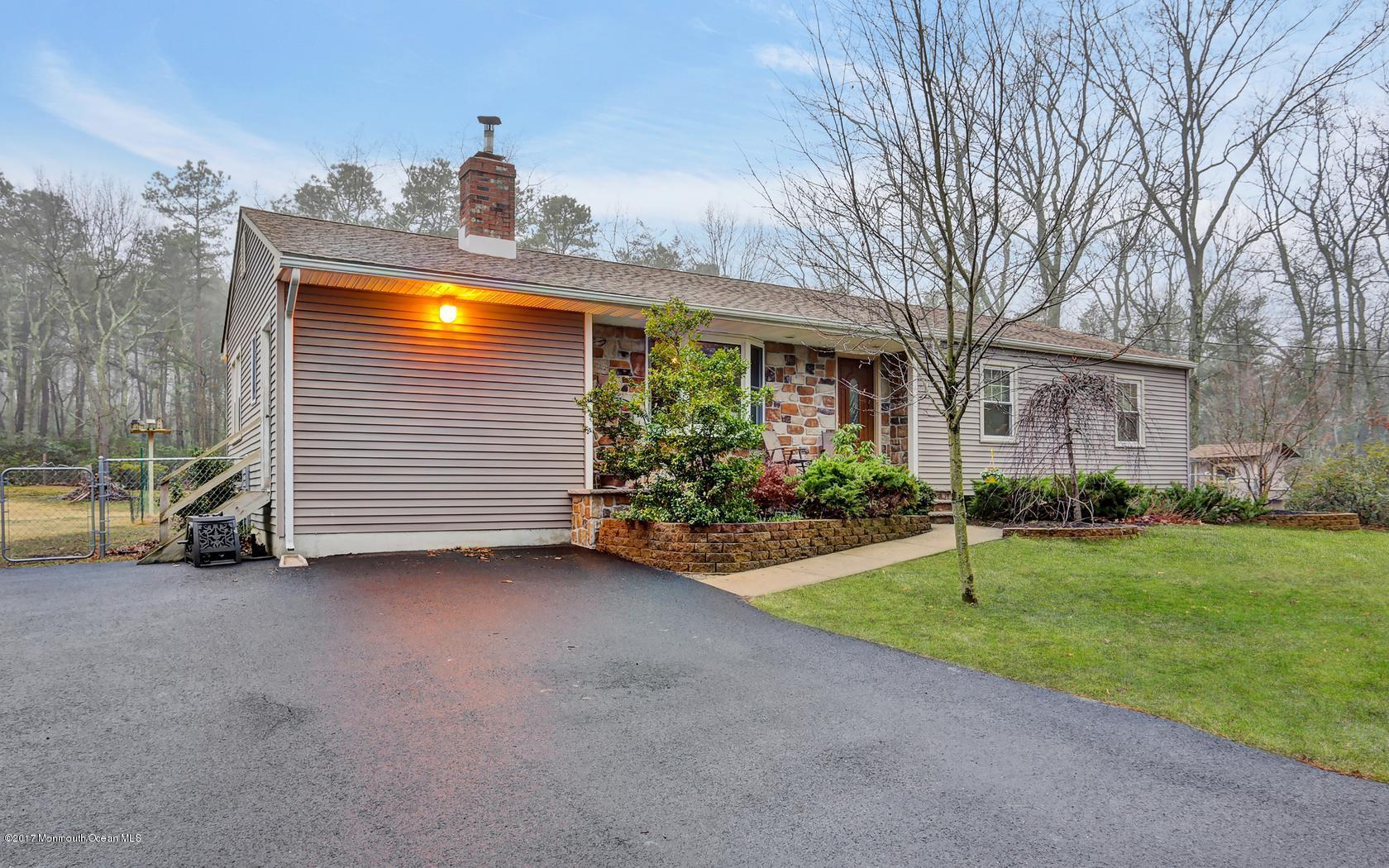 36 Hopkins Road New Egypt, NJ 08533 - Photo 3 of 20 Front