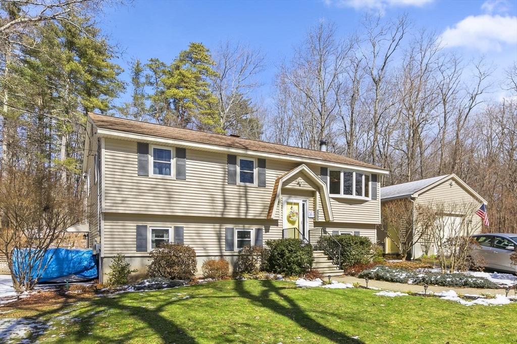109 Wallace Hill Road Townsend, MA 01469 - Photo 33 of 39 Gallery Image 33