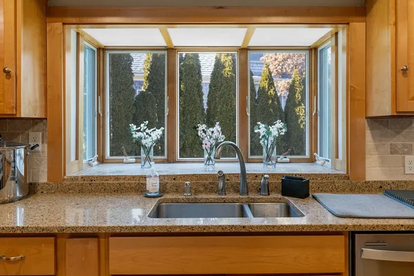 $1,599,000 | 108 Lucerne Avenue, Falmouth, MA 02540