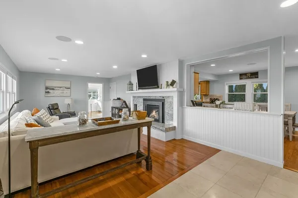 $1,599,000 | 108 Lucerne Avenue, Falmouth, MA 02540