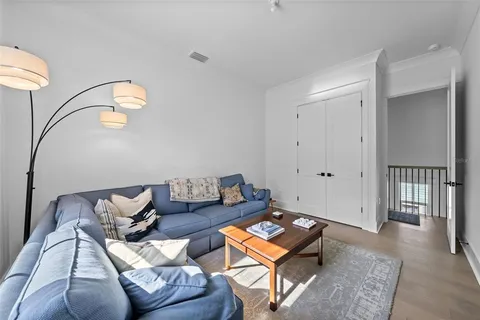 $2,100,000 | 321 12th Avenue Northeast, St. Petersburg, FL 33701