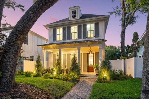 $2,100,000 | 321 12th Avenue Northeast, St. Petersburg, FL 33701