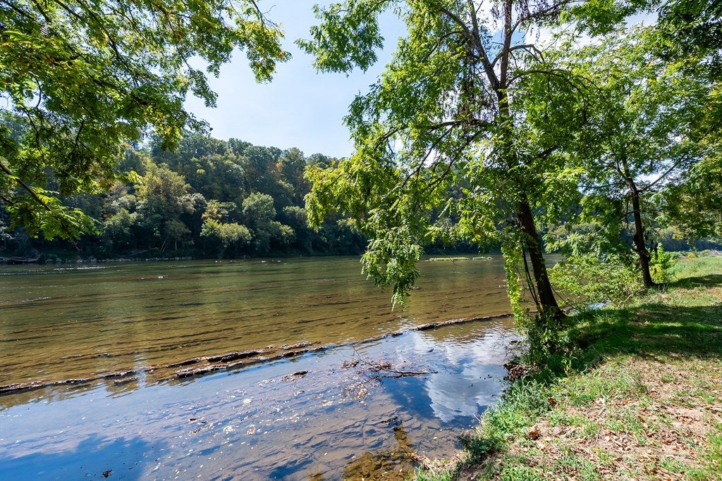 4200 Clarks Ferry Road Draper, VA 24324 - Photo 62 of 81 Gallery Image 62