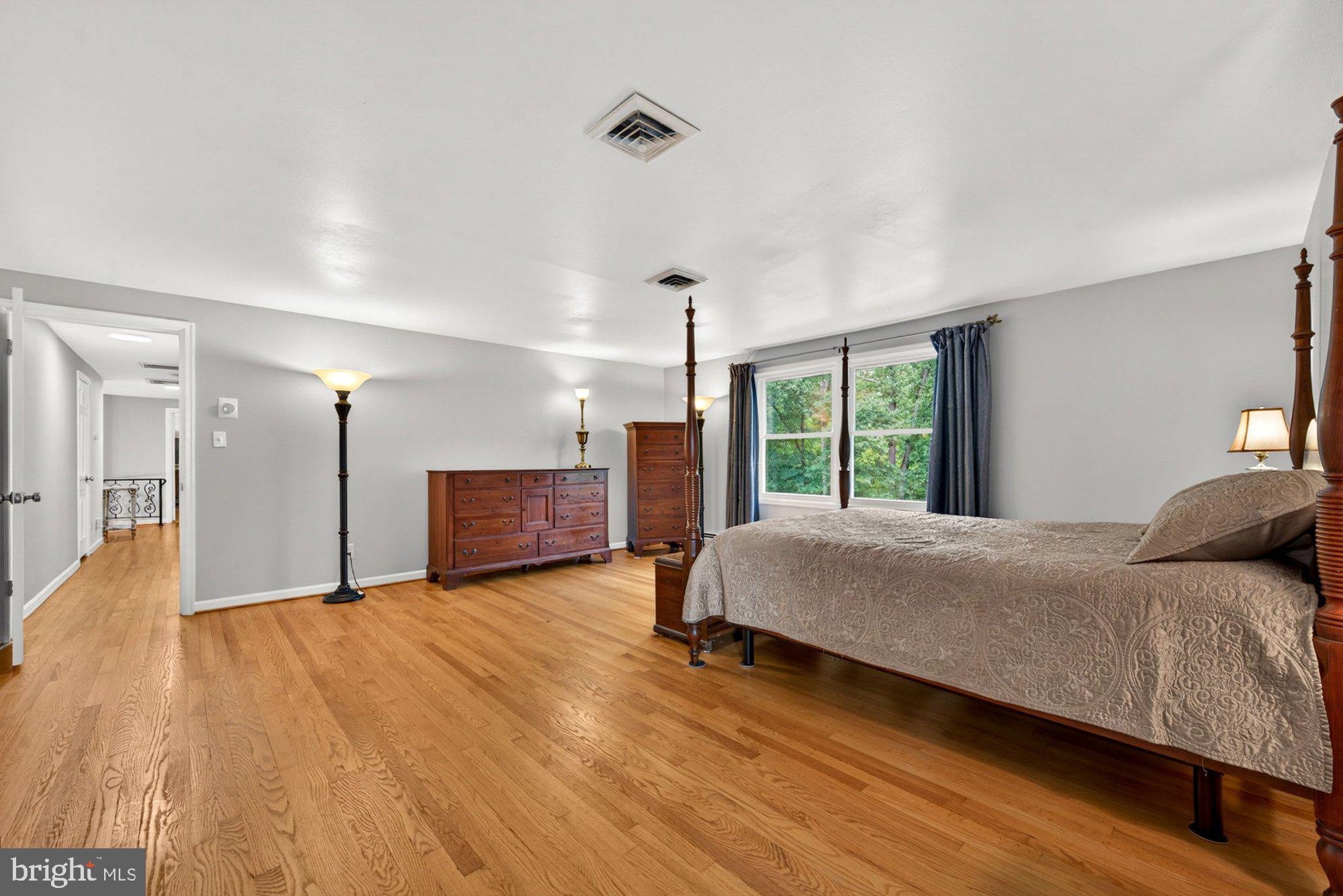 11416 Vale Road Oakton, VA 22124 - Photo 64 of 116 Gallery Image 64