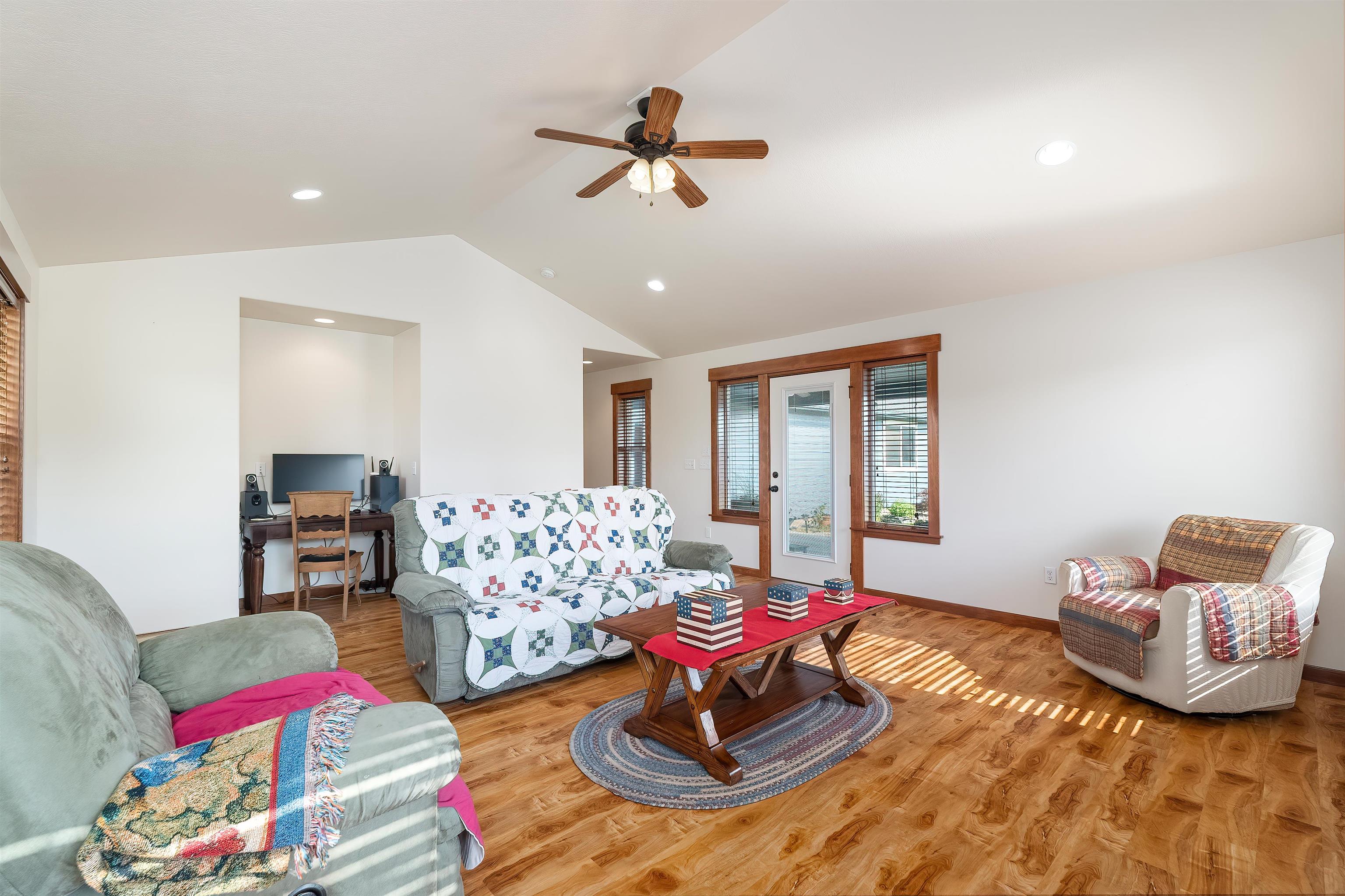 18709 North Dustin Lane Colbert, WA 99005 - Photo 29 of 50 Gallery Image 29