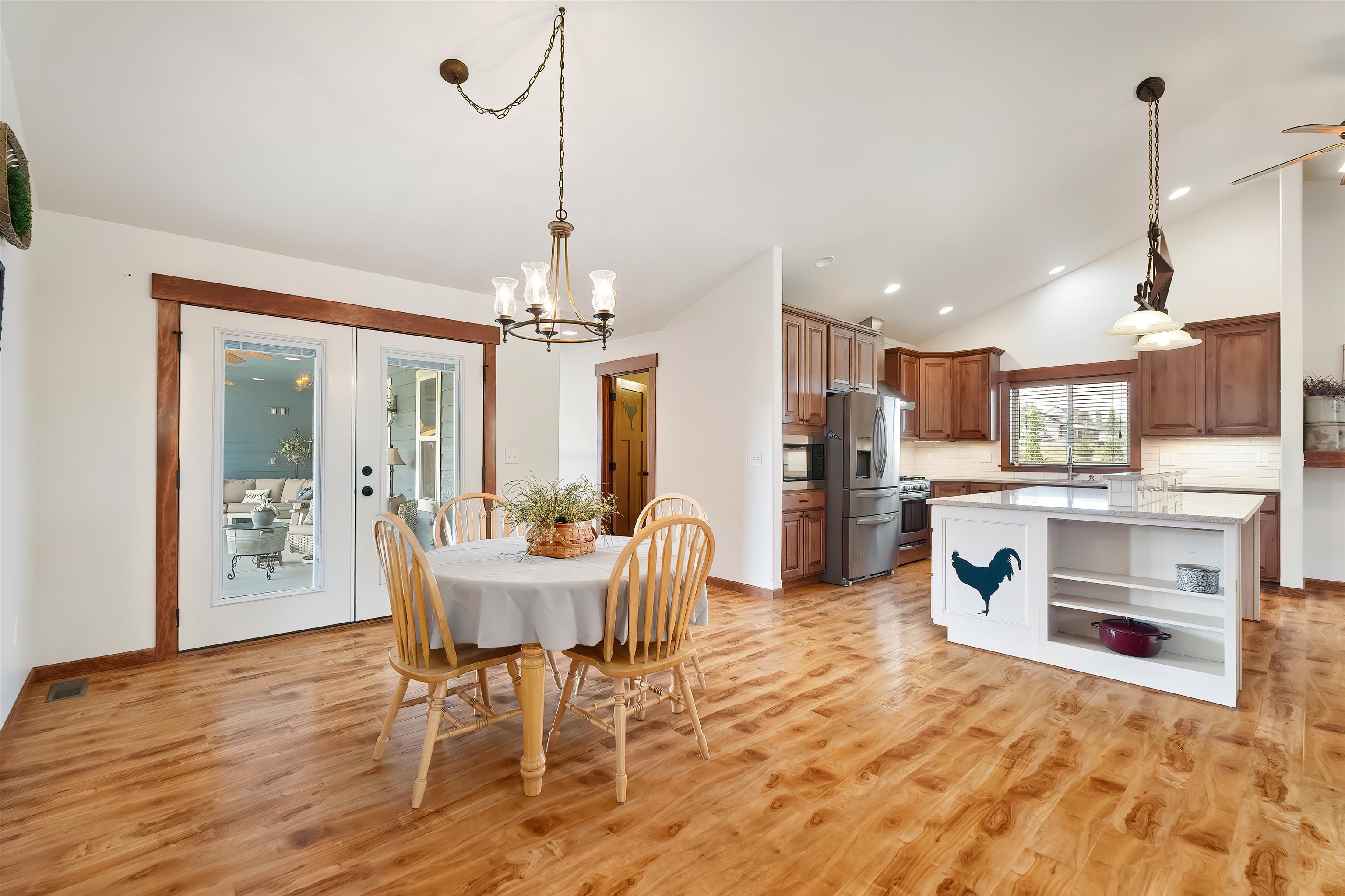18709 North Dustin Lane Colbert, WA 99005 - Photo 5 of 50 Gallery Image 5