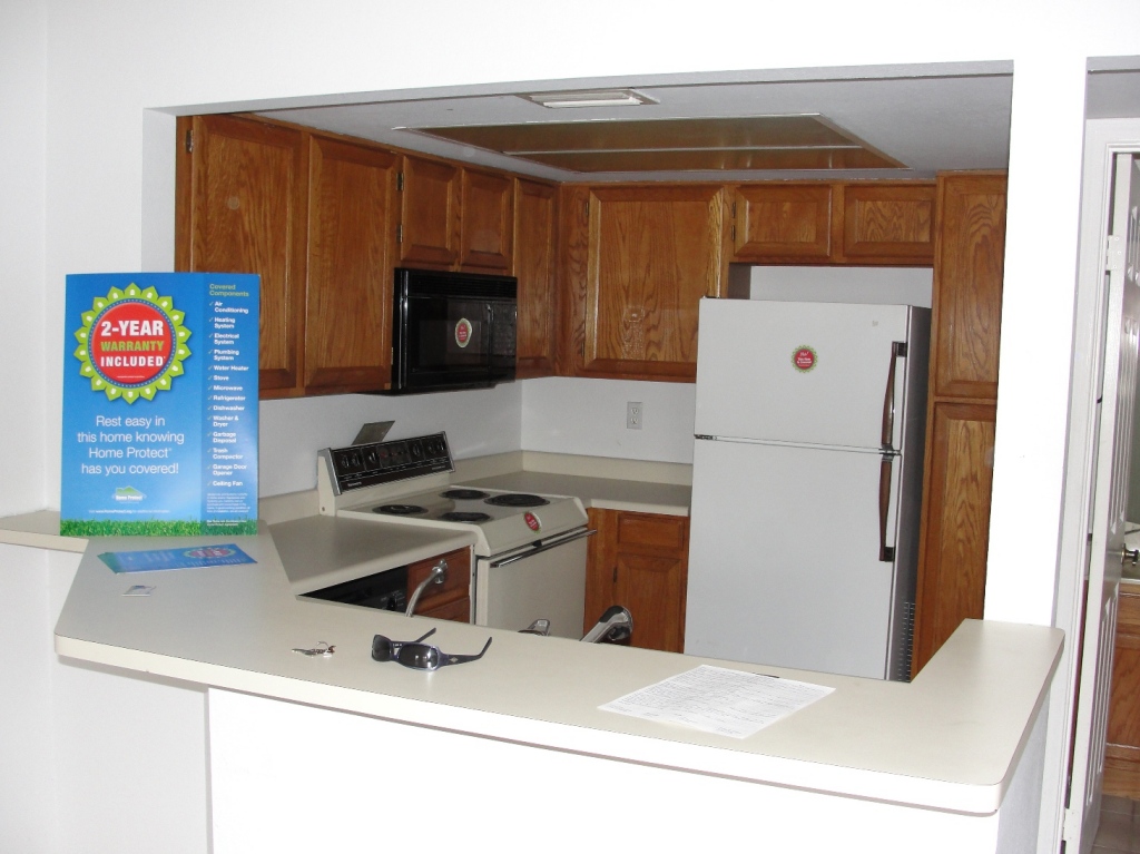 1645 West Baseline Road, Unit 2203 Mesa, AZ 85202 - Photo 5 of 7 Kitchen