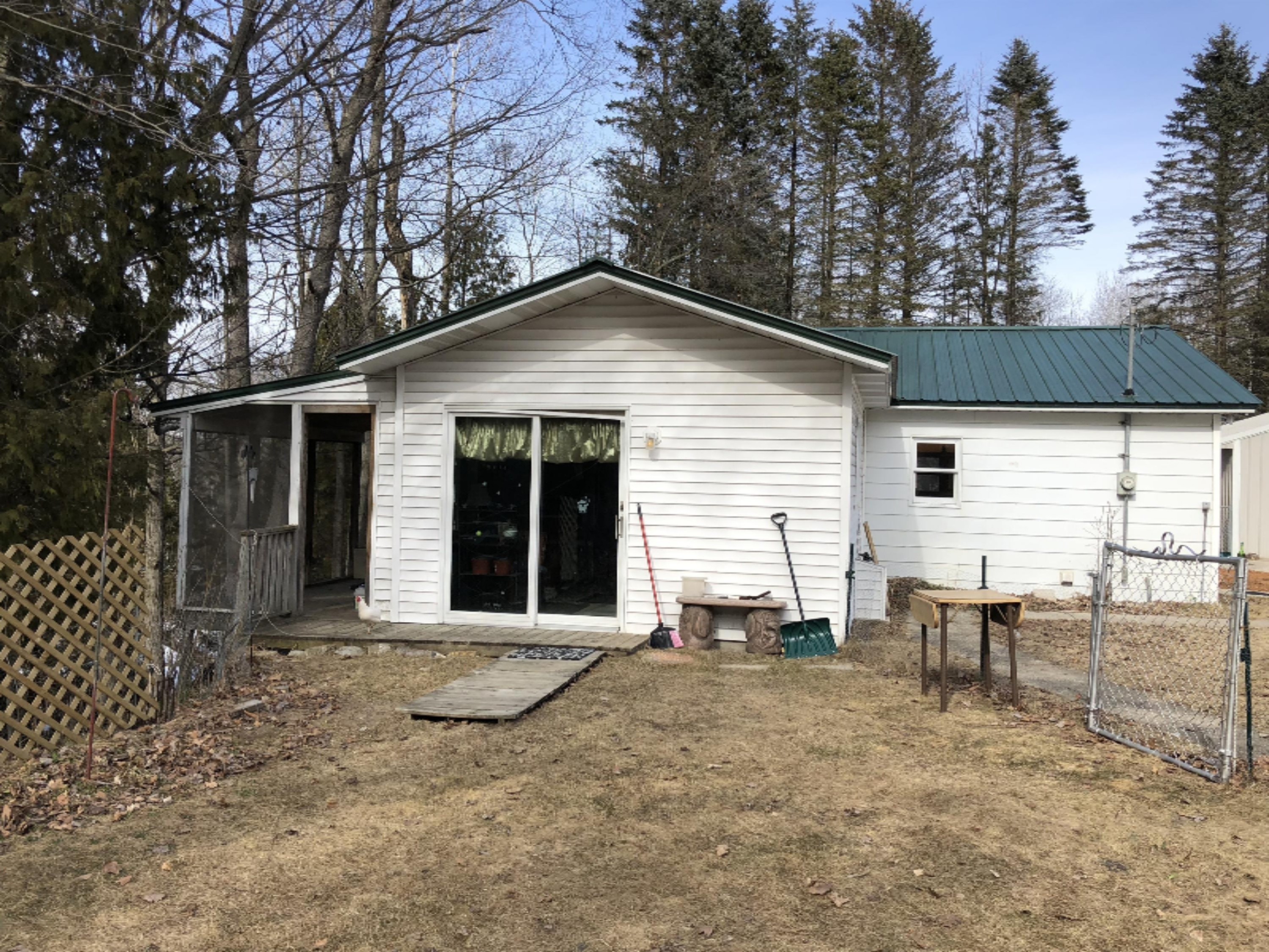 13151 Kerry Road Brethren, MI 49619 - Photo 33 of 35 IMG_3620