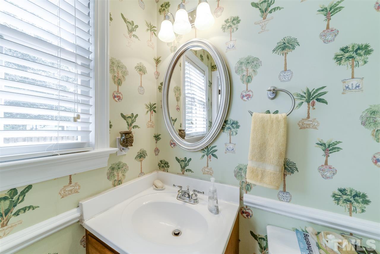 2601 Davis Street Raleigh, NC 27608 - Photo 14 of 25