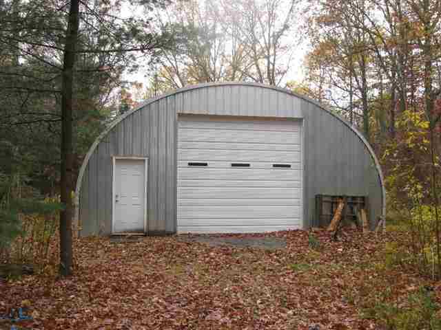 3805 Cribbins Road Avoca, MI 48006 - Photo 17 of 25 31123955-16.JPG