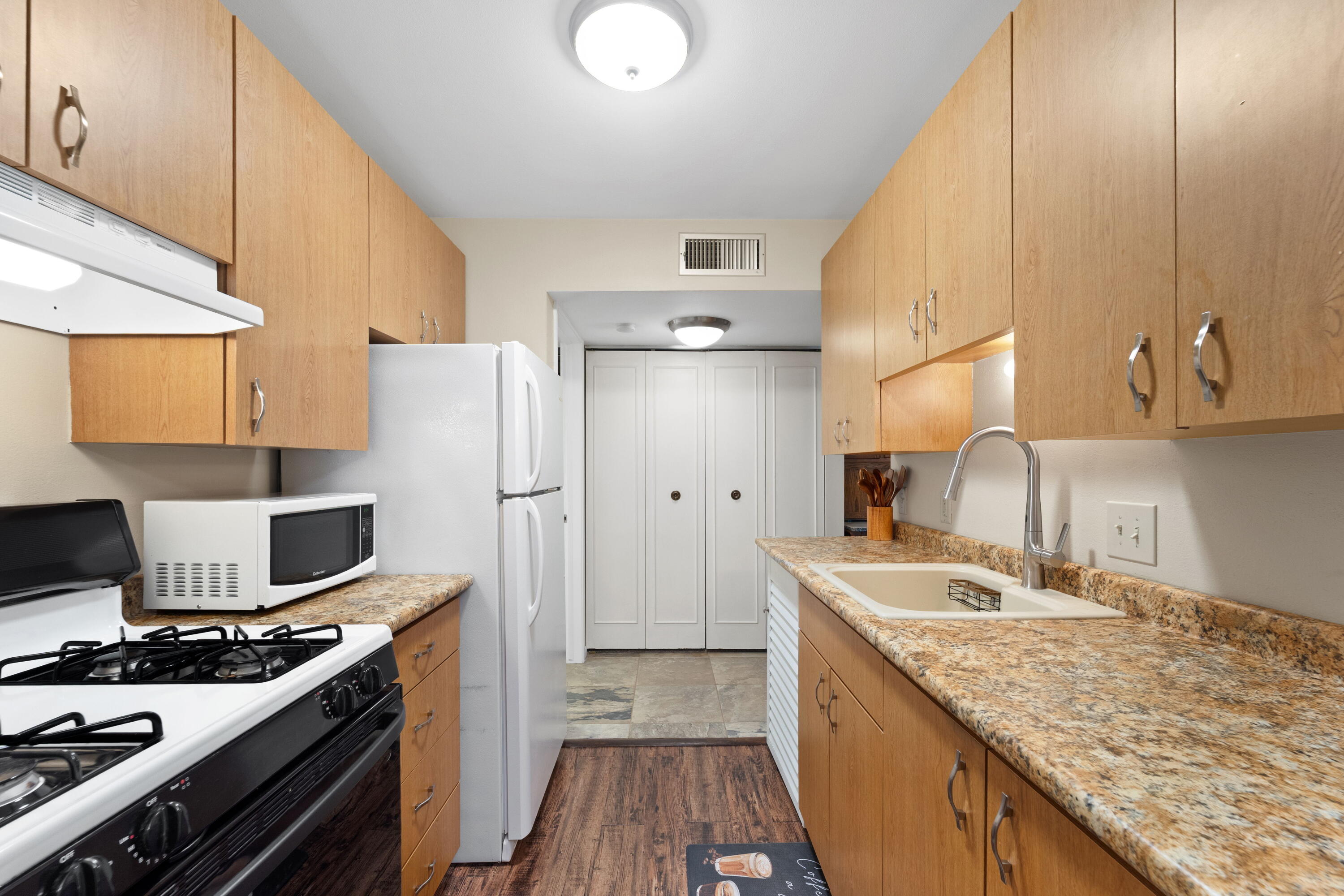 11936 West Mill Road Milwaukee, WI 53225 - Photo 7 of 21 Tastefully updated