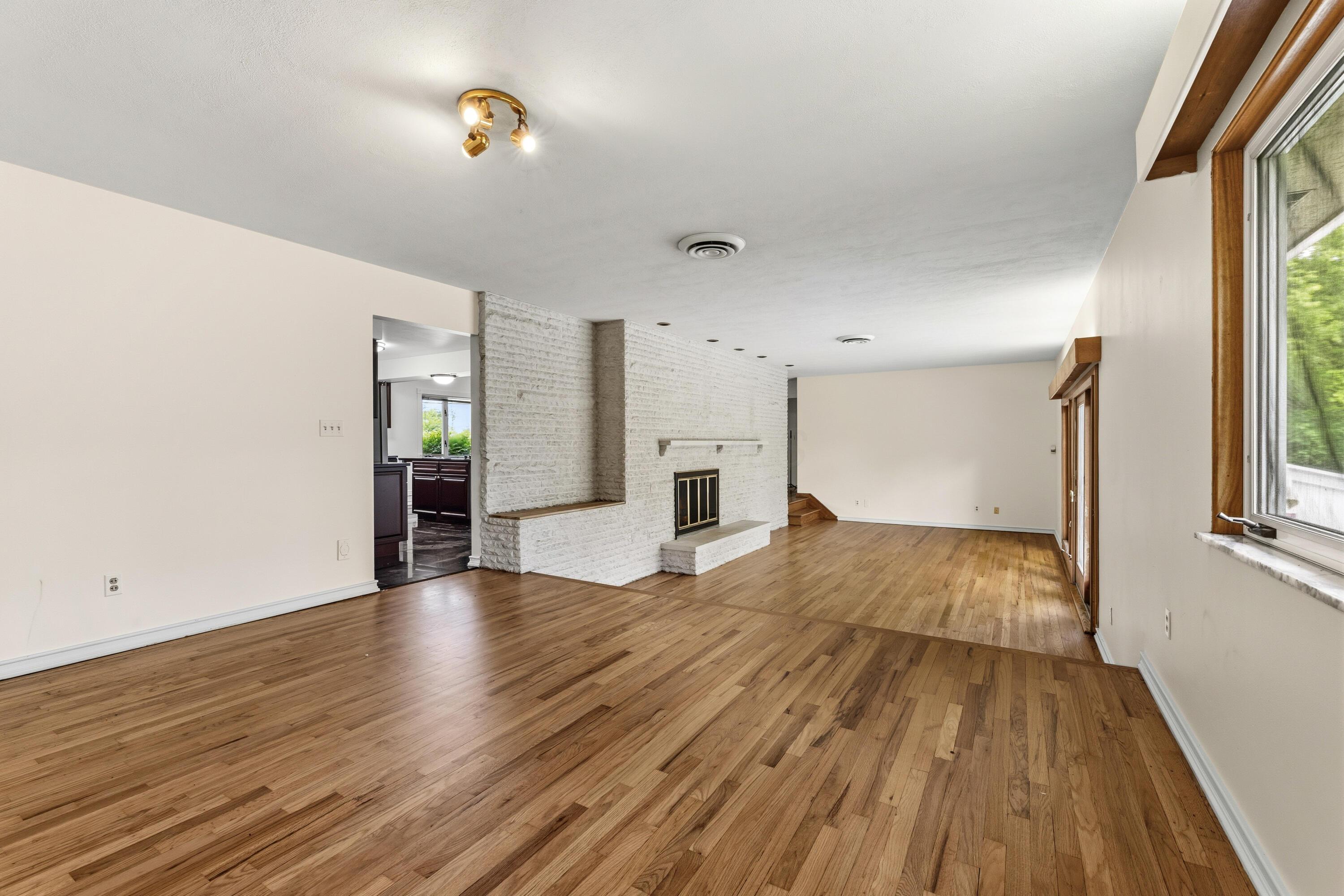 4356 Dublin Road Columbus, OH 43221 - Photo 33 of 77