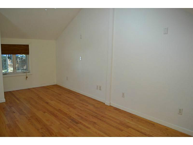 25 Iroquois Road Cumberland, RI 02864 - Photo 20 of 24 Bedroom.