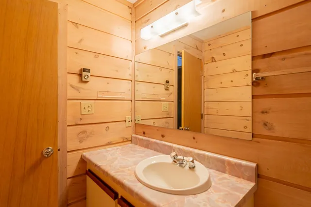 $425,000 | 8920 Sage Hill Road, Unit 20, Manchester Center, VT 05255