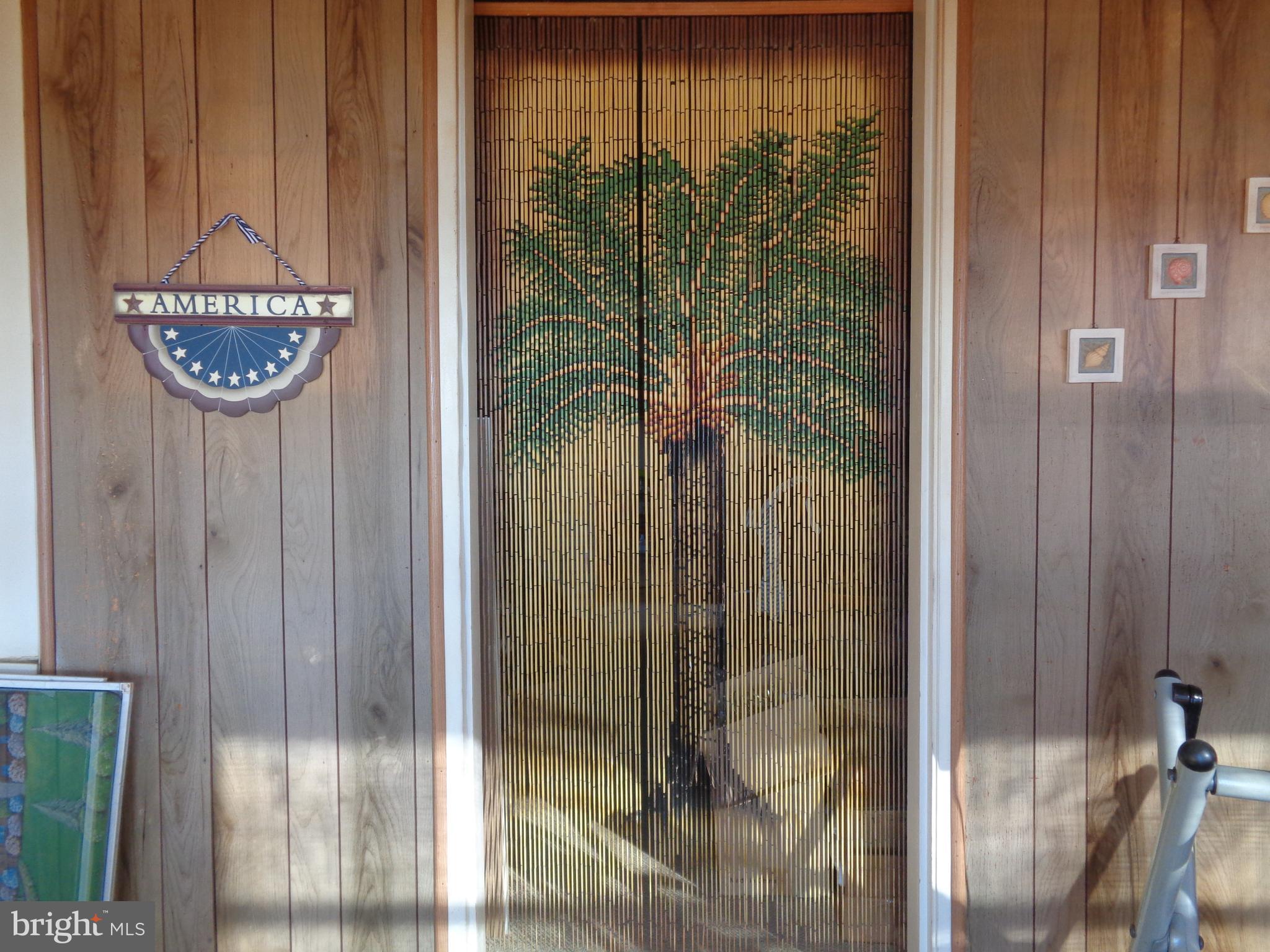 1322 Burke Road Baltimore, MD 21220 - Photo 14 of 20 Entrance to Sun Porch