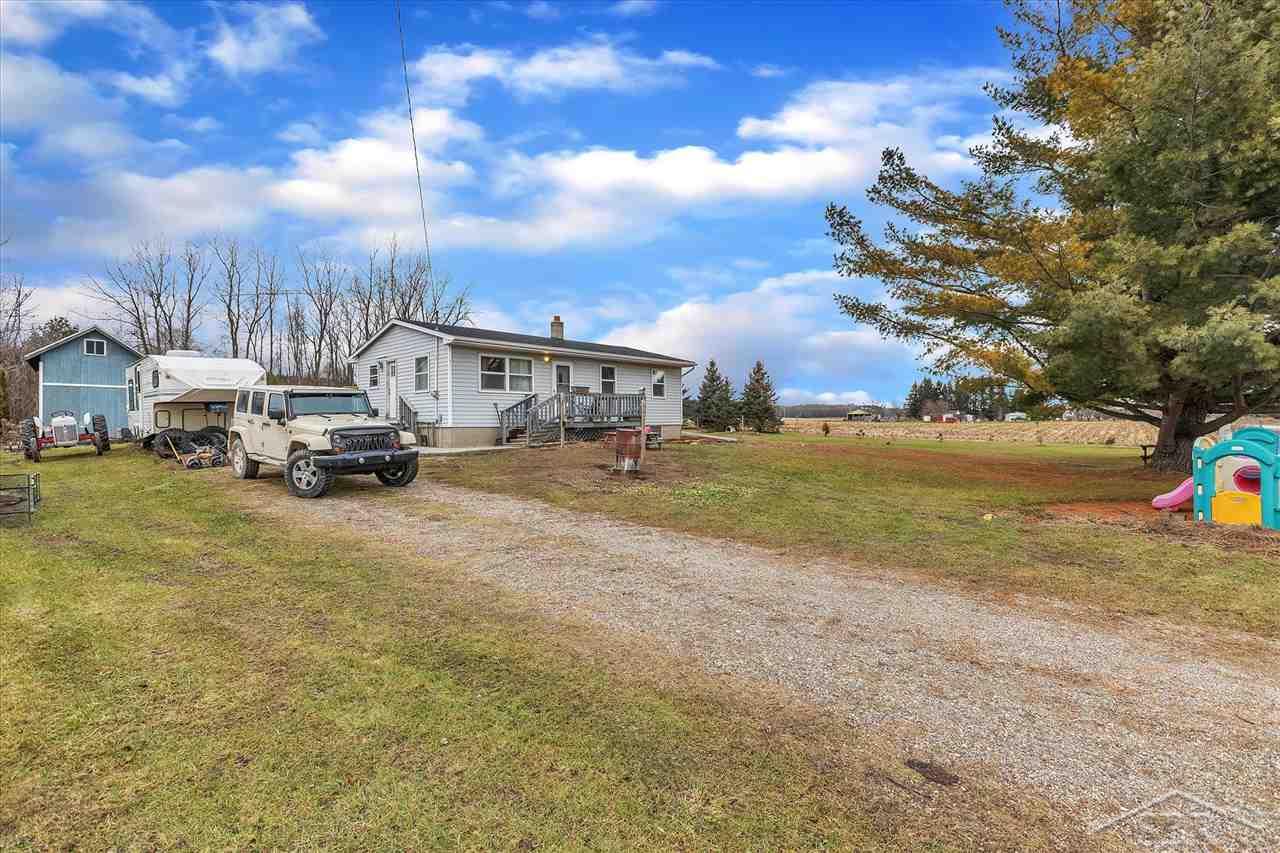 7865 Standish Road Bentley, MI 48613 - Photo 3 of 49 50062135-2.JPG