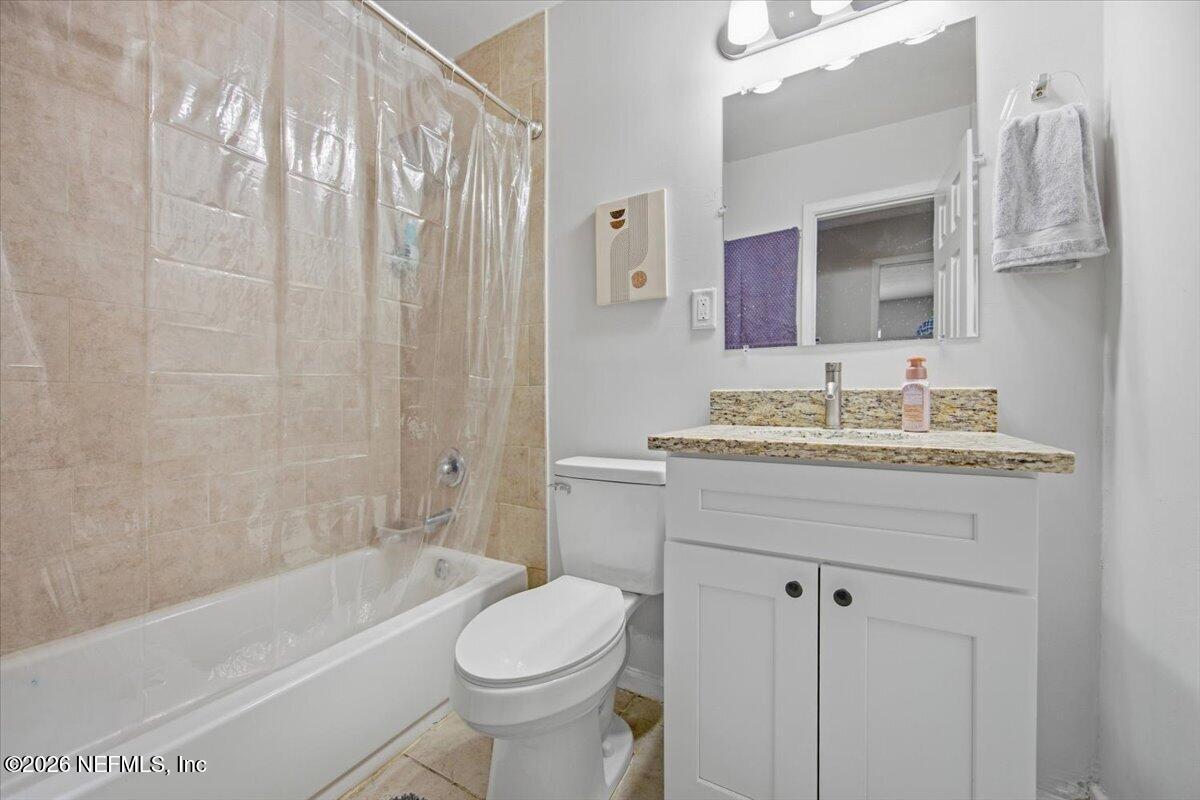 7252 Old Kings Road South Jacksonville, FL 32217 - Photo 13 of 17 13-Bathroom