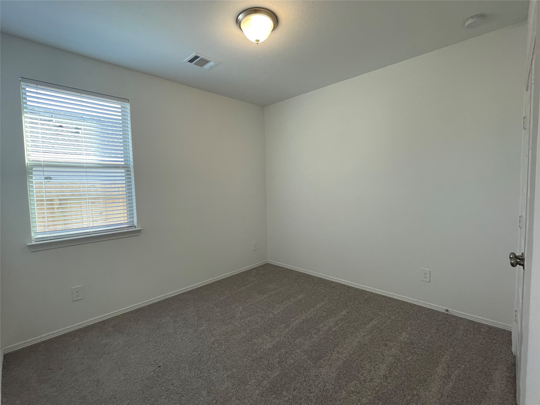 9669 Caney Trails Road Conroe, TX 77303 - Photo 8 of 16