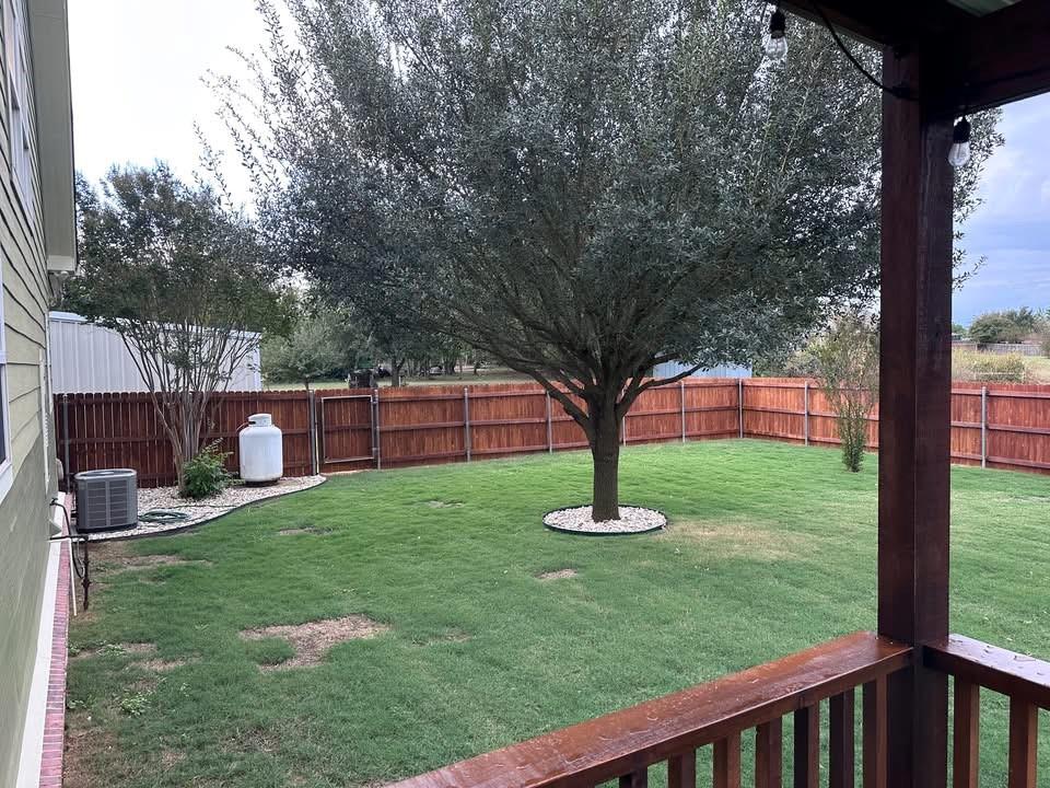 744 North Old Robinson Road Robinson, TX 76706 - Photo 2 of 24