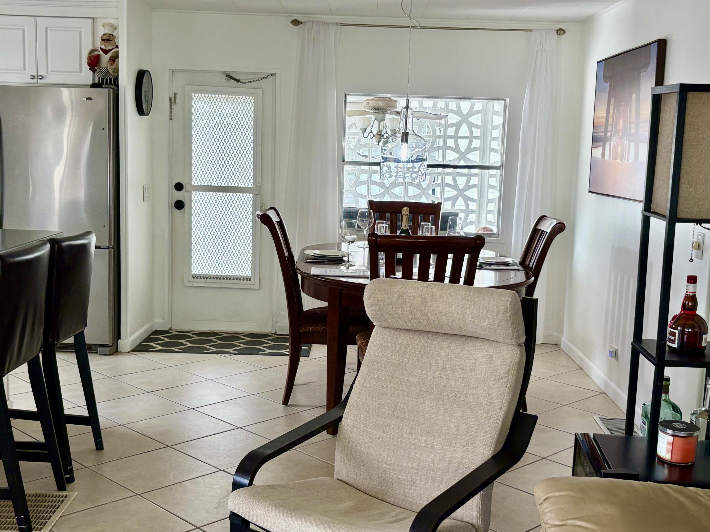 3225 South Street Hollywood, FL 33021 - Photo 13 of 53 IMG_8833