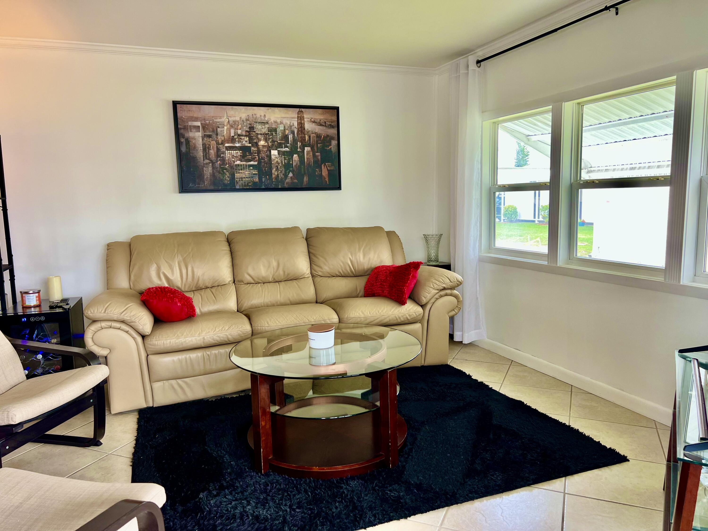 3225 South Street Hollywood, FL 33021 - Photo 15 of 53 IMG_8260