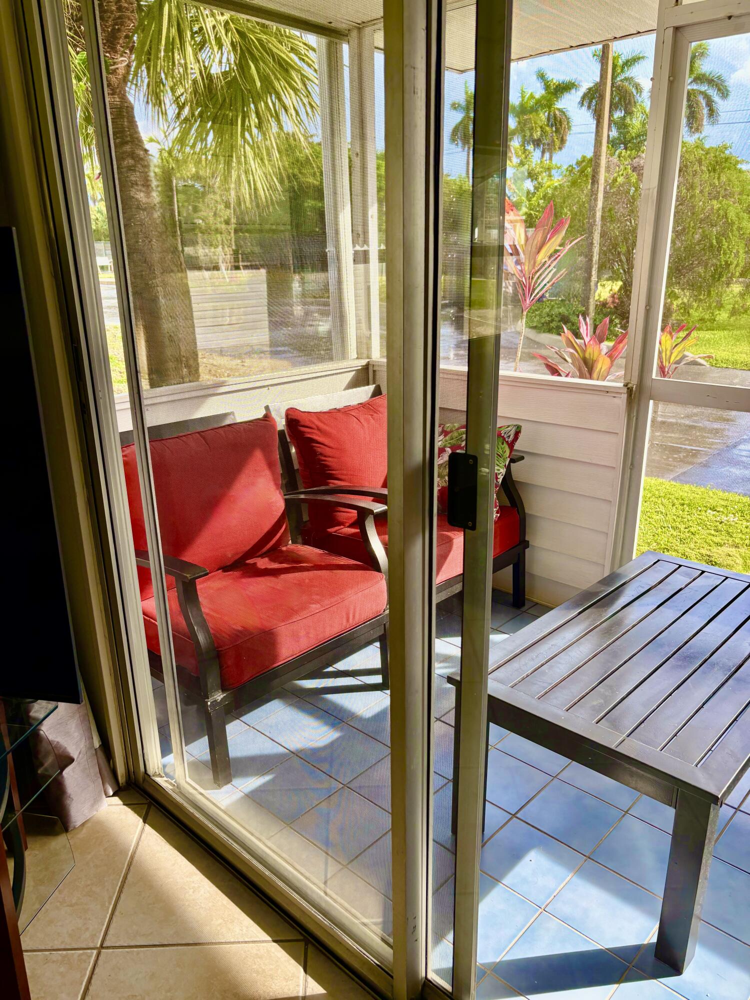 3225 South Street Hollywood, FL 33021 - Photo 19 of 53 IMG_8831