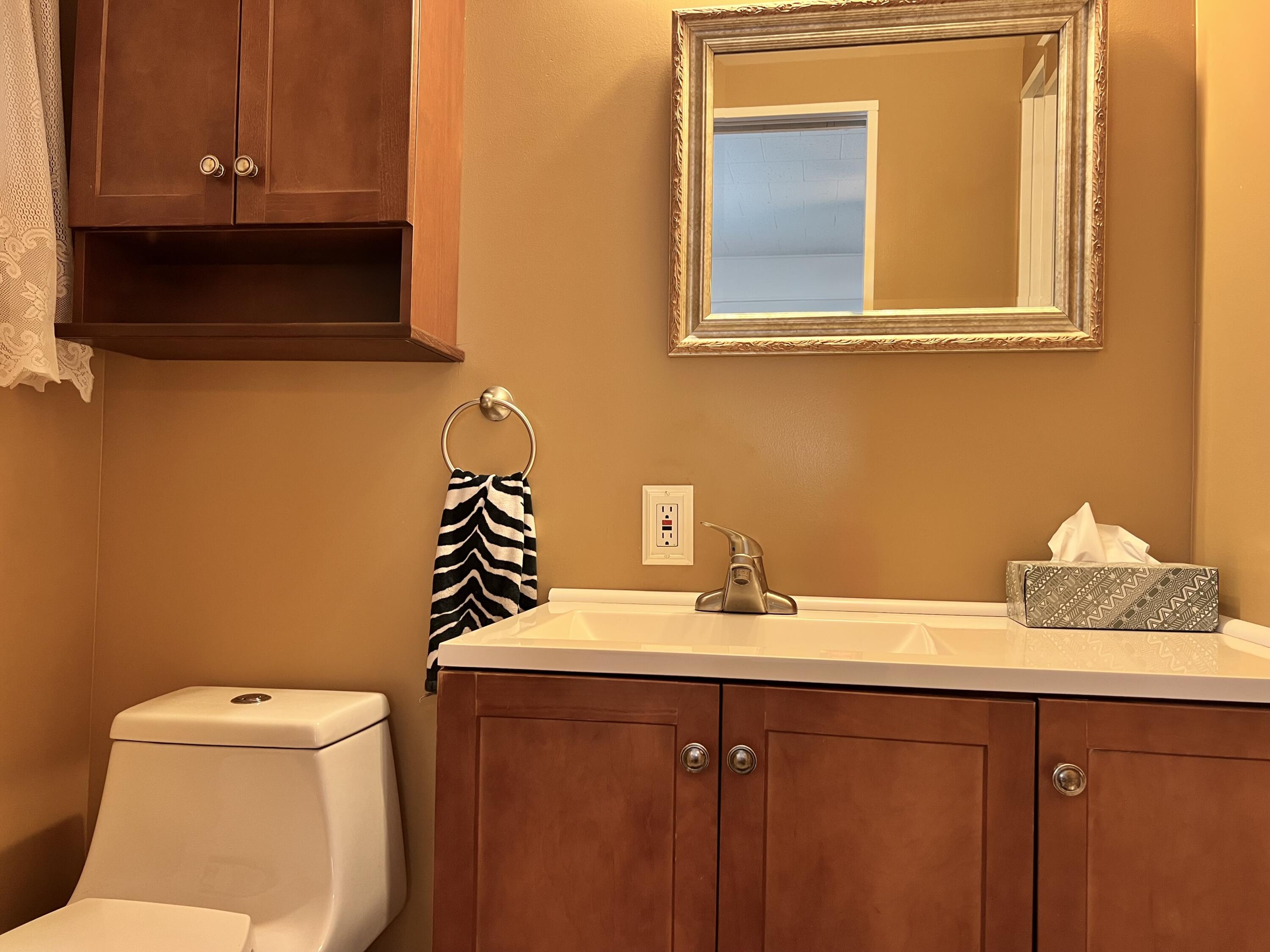 3225 South Street Hollywood, FL 33021 - Photo 24 of 53 IMG_8246