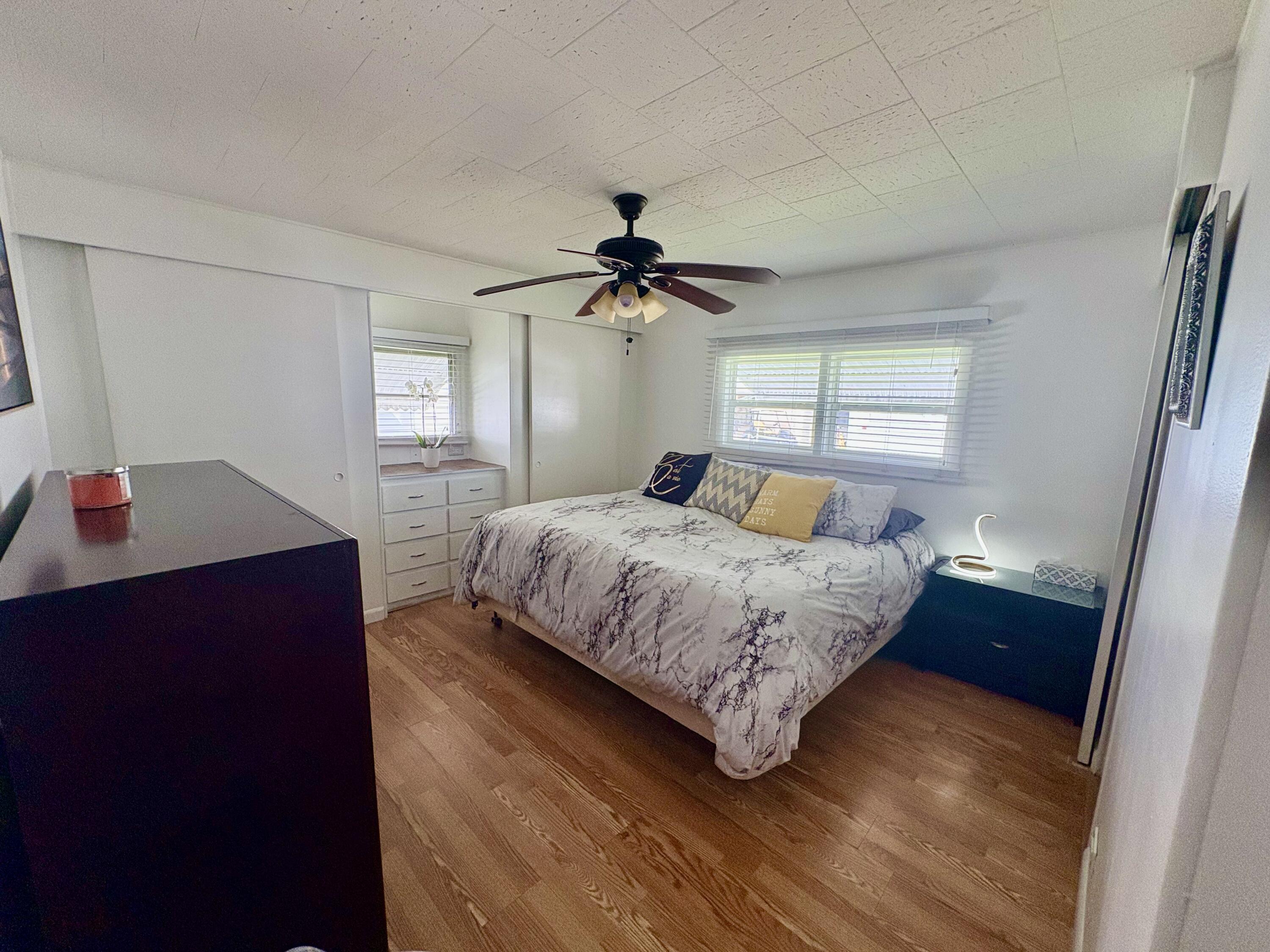 3225 South Street Hollywood, FL 33021 - Photo 7 of 53 IMG_8835