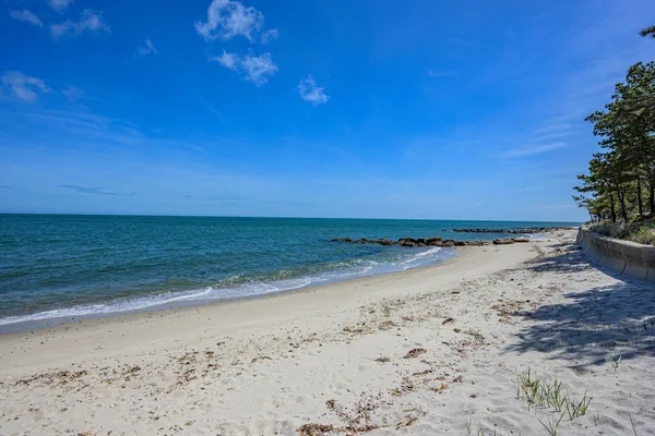 $7,950,000 | 120 Vineyard Road, Cotuit, MA 02635