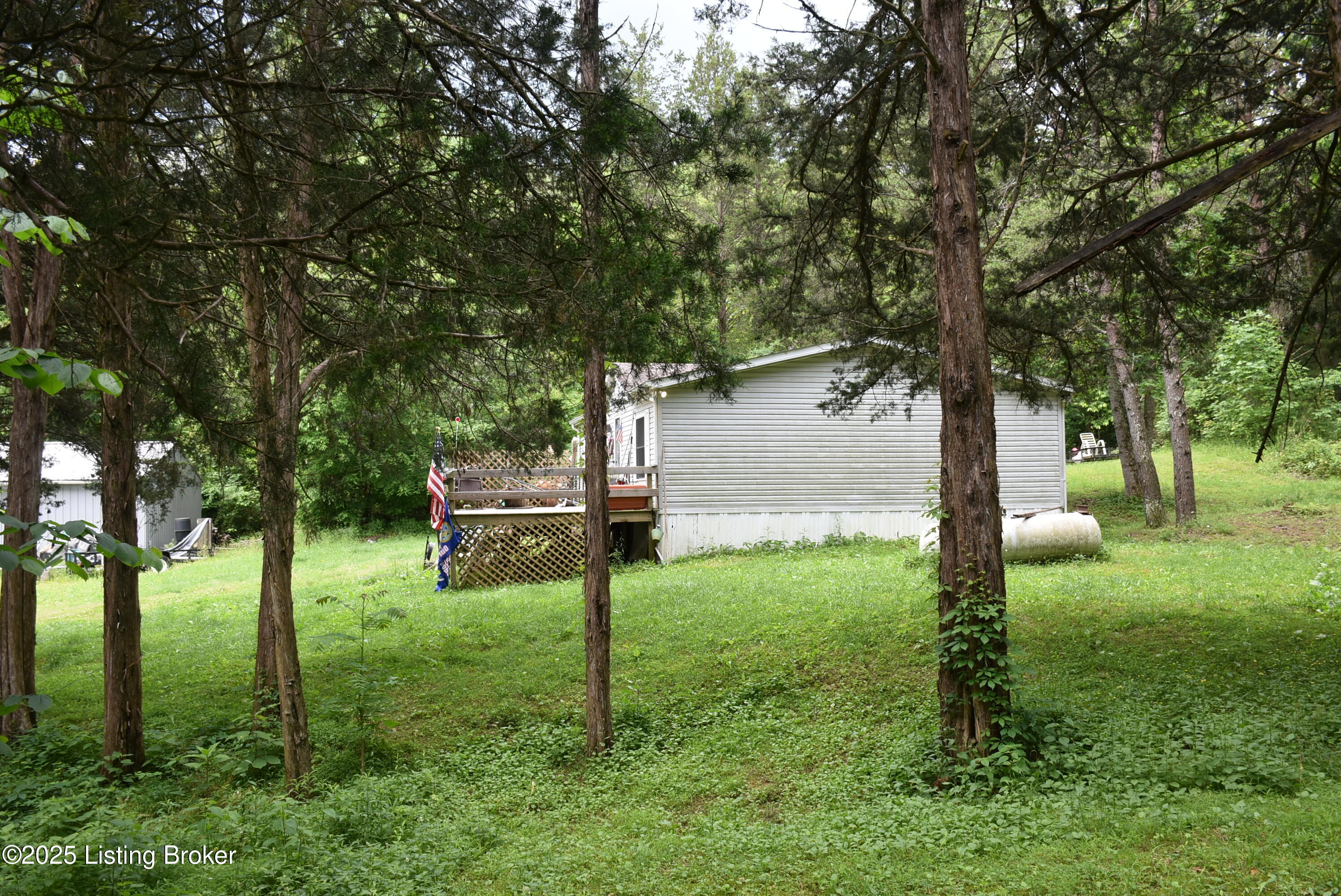 3015 Chestnut Grove Road Columbia, KY 42728 - Photo 23 of 37 DSC_9214