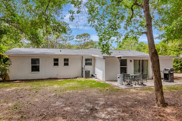 $415,000 | 410 James Avenue, Valparaiso, FL 32580