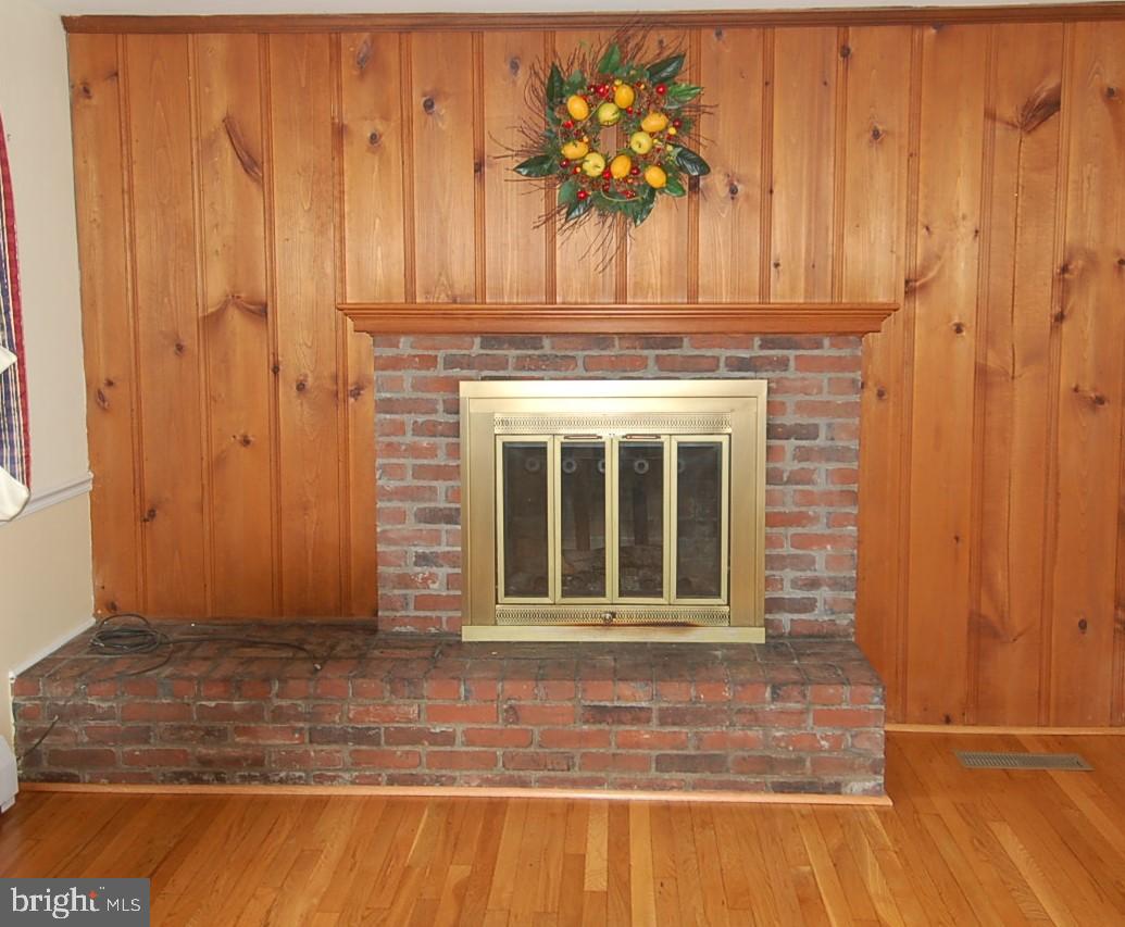 28 Leopard Road Berwyn, PA 19312 - Photo 13 of 32 Family Room with Fireplace