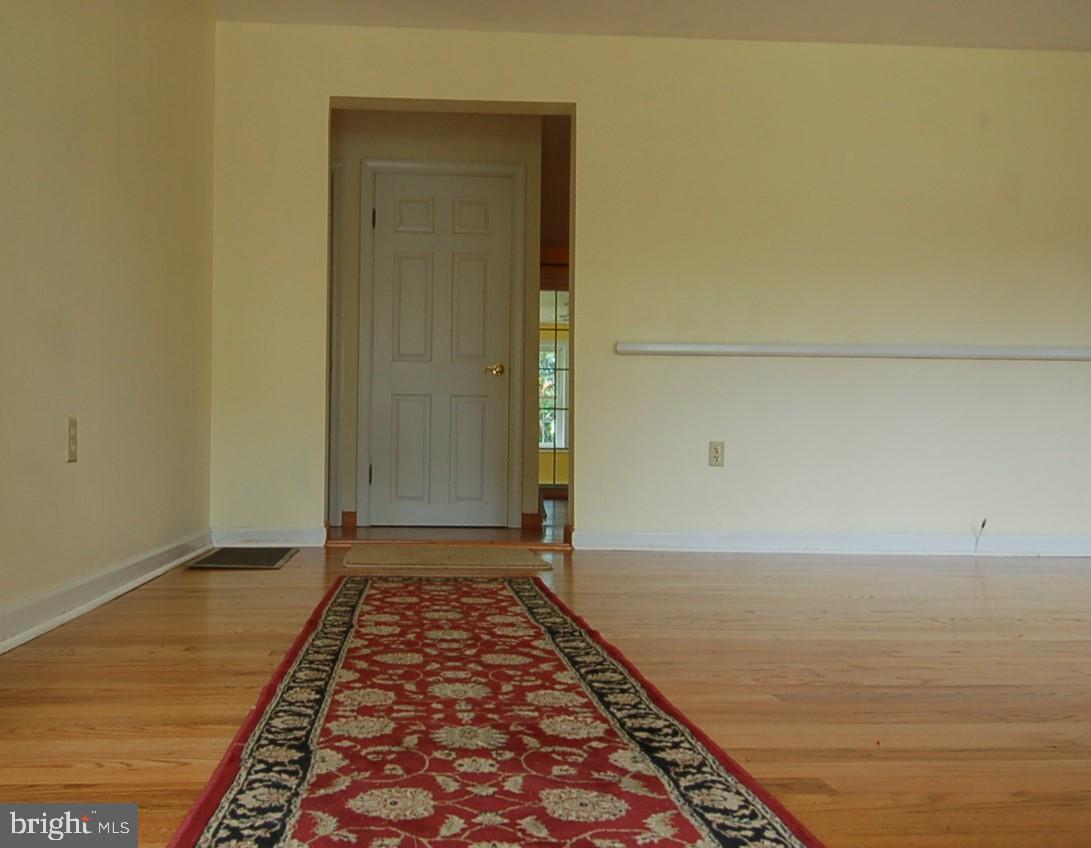 28 Leopard Road Berwyn, PA 19312 - Photo 5 of 32 Entrance