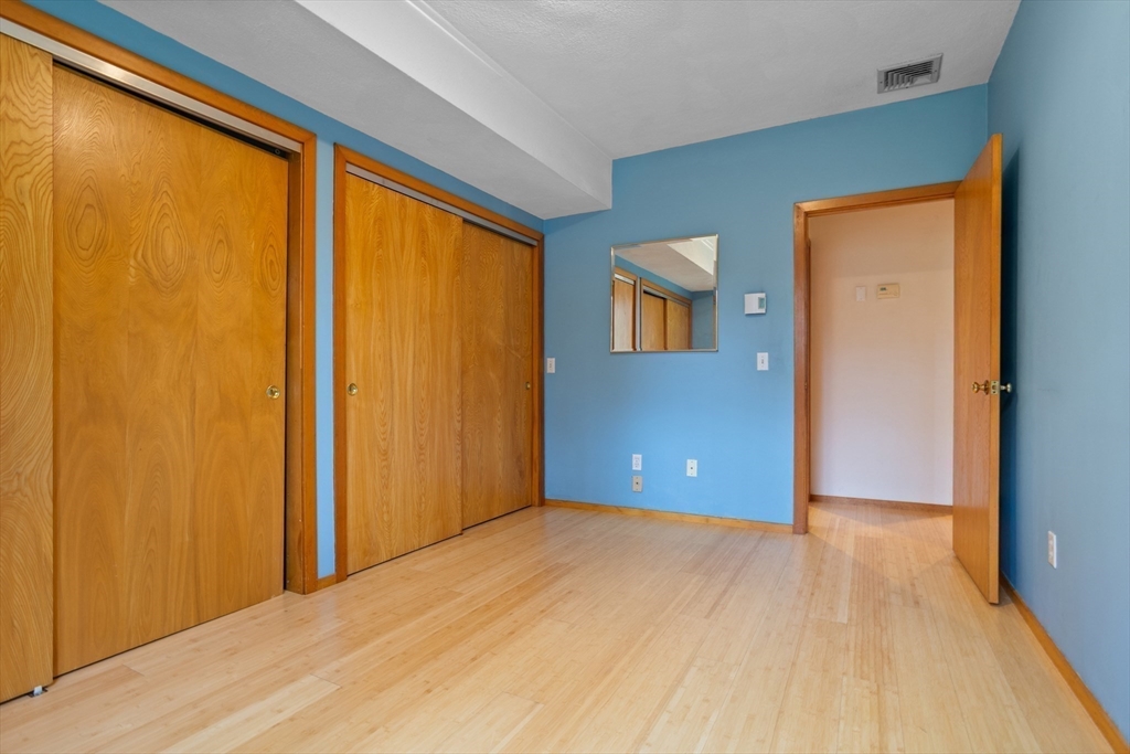 22 Kinsley Road Acton, MA 01720 - Photo 18 of 32 Gallery Image 18