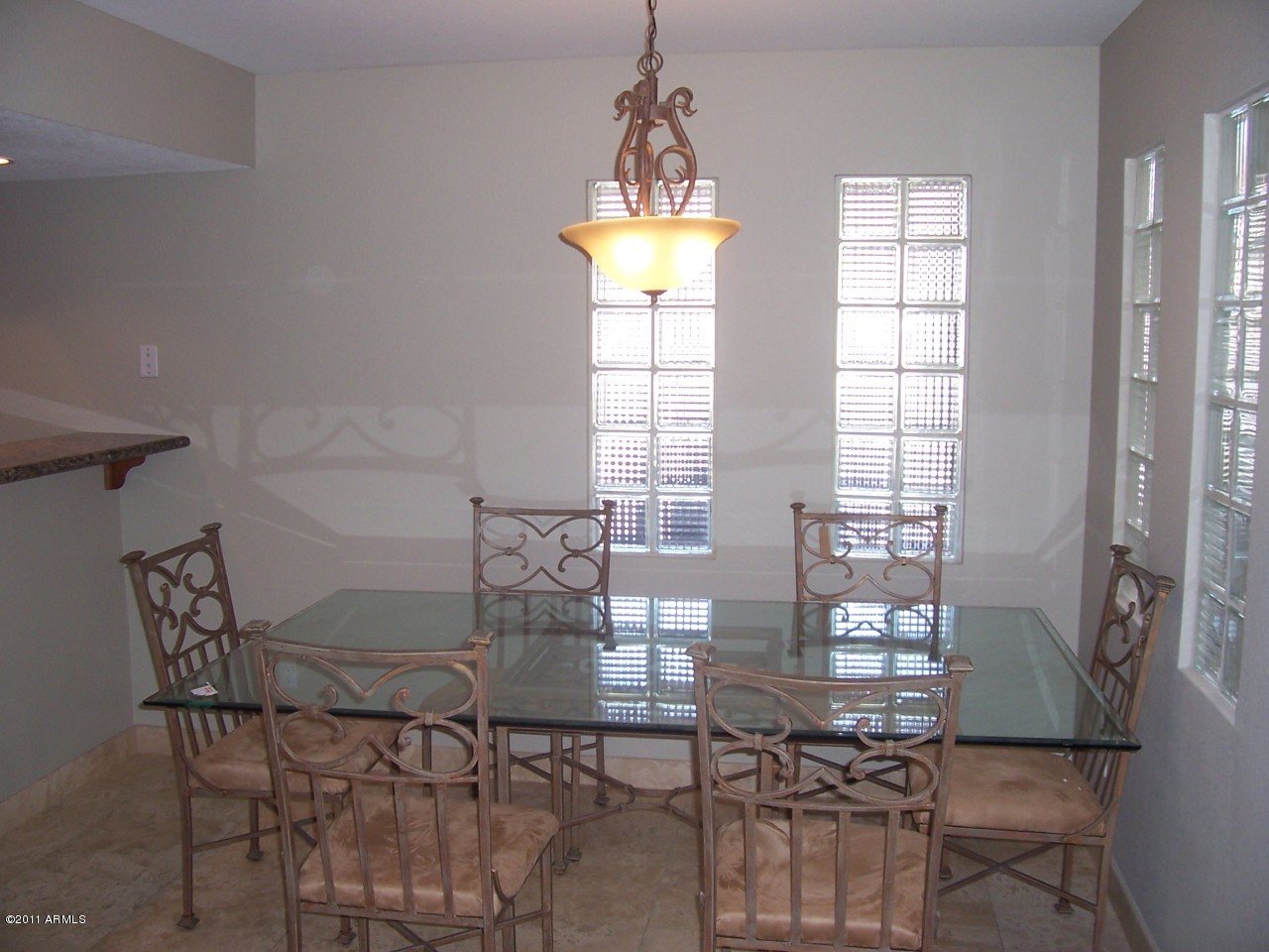 3235 East Camelback Road, Unit 104 Phoenix, AZ 85018 - Photo 4 of 12 KITCHEN
