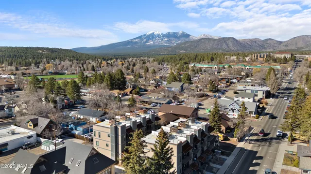 $875,000 | 613 North Beaver Street, Unit 6, Flagstaff, AZ 86001