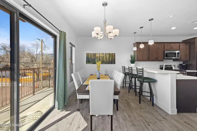$875,000 | 613 North Beaver Street, Unit 6, Flagstaff, AZ 86001