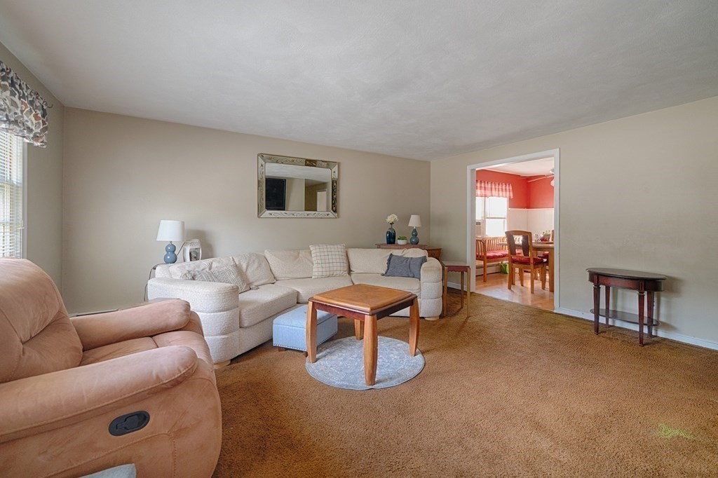 16 Alice Road Randolph, MA 02368 - Photo 7 of 19 Gallery Image 7
