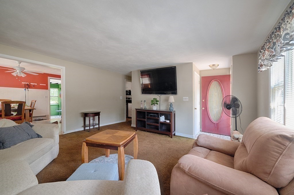 16 Alice Road Randolph, MA 02368 - Photo 8 of 19 Gallery Image 8